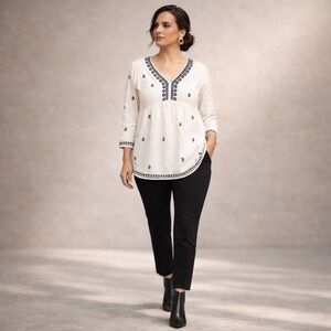 ⭐NWOT-Jessica Sport White Embellished Tunic  | Size 10 | Boho Vibes + $15 OFF!📣